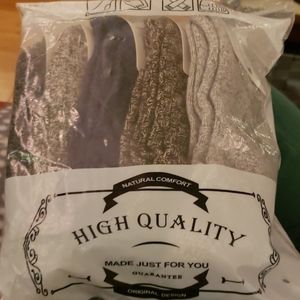 New 5 pair mens wool socks